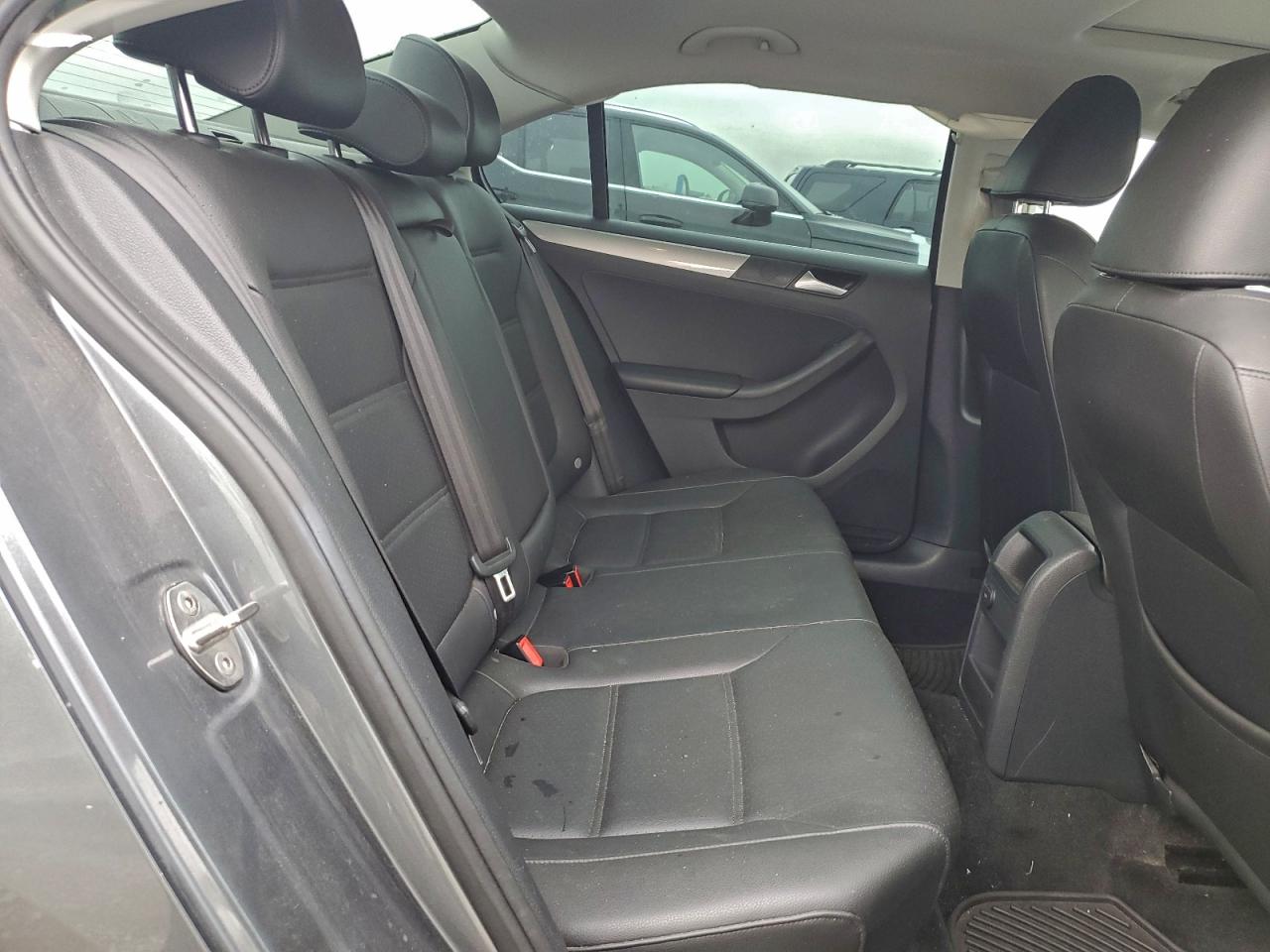 2017 VOLKSWAGEN JETTA SE photo 19