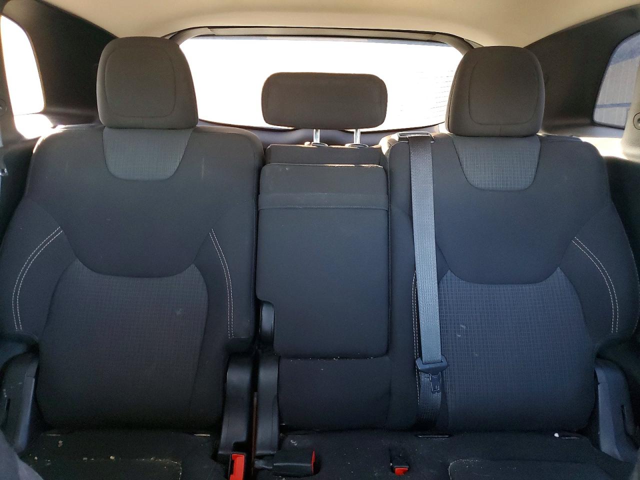 2016 JEEP CHEROKEE LATITUDE photo 10
