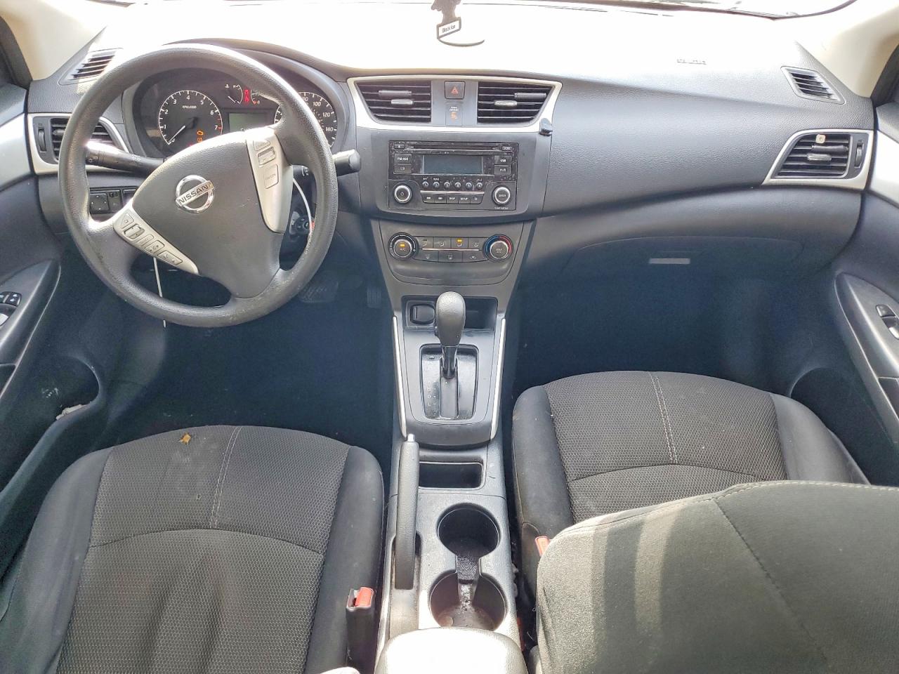 2016 NISSAN SENTRA S photo 8