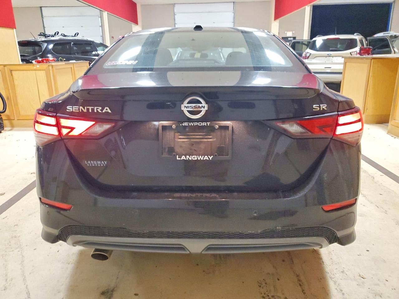 2022 NISSAN SENTRA SR photo 6