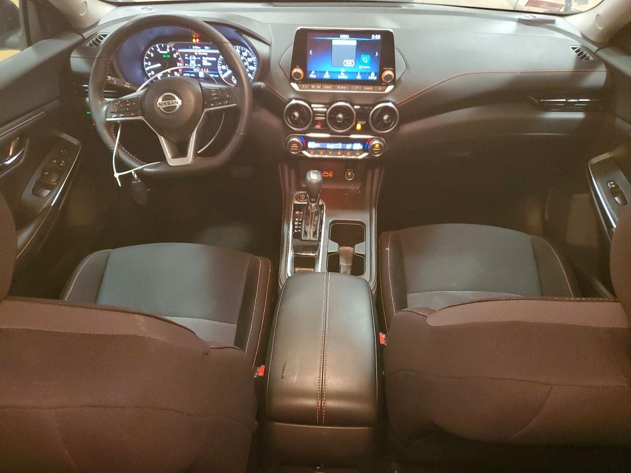 2022 NISSAN SENTRA SR photo 8