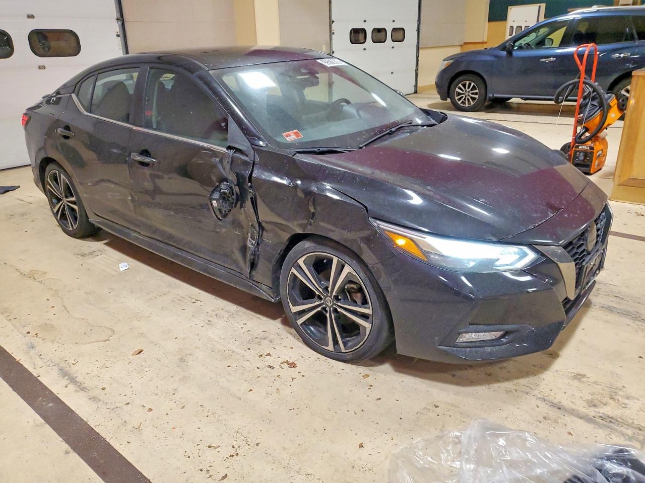 2022 NISSAN SENTRA SR photo 4