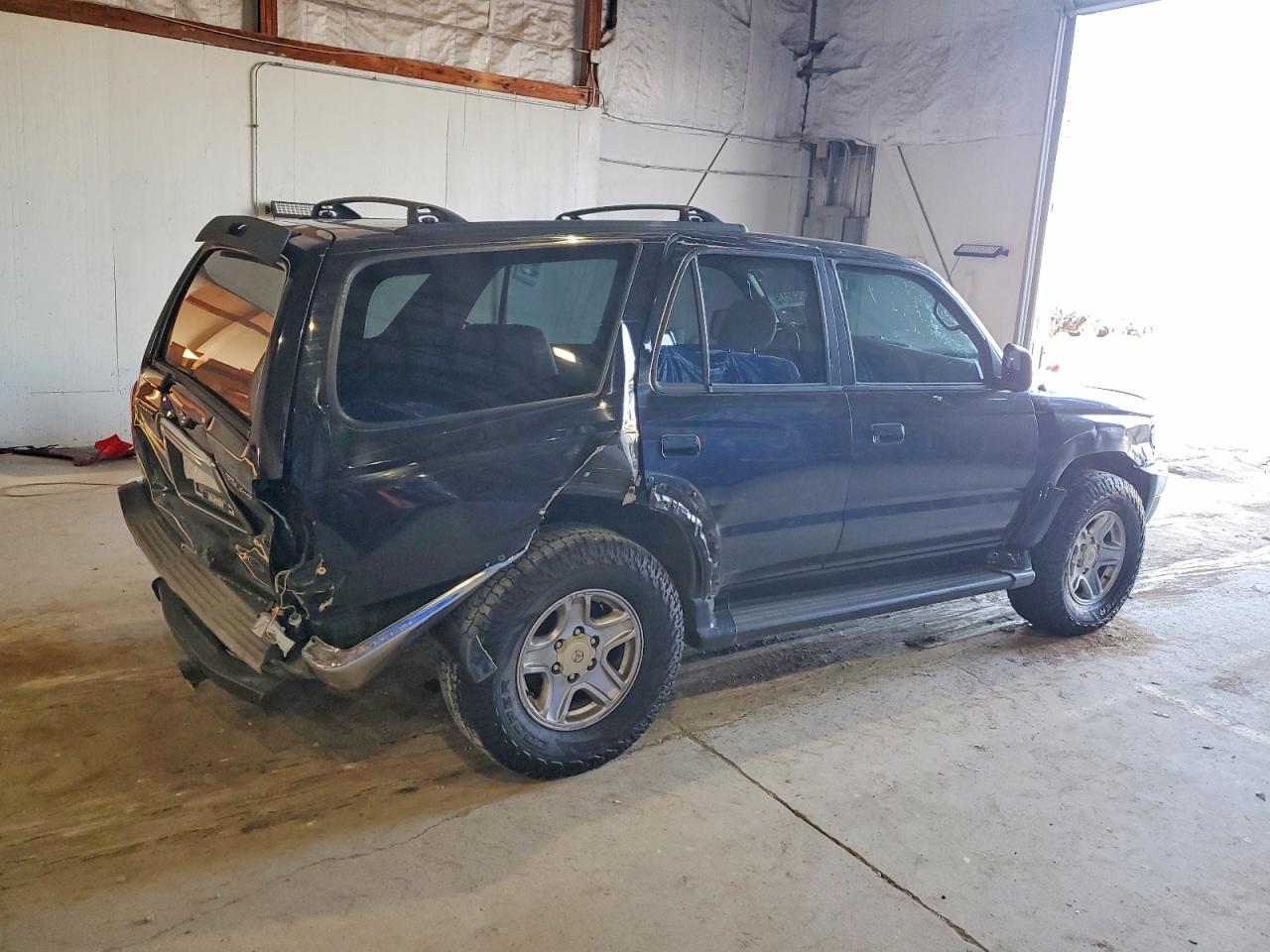 2002 TOYOTA 4RUNNER SR5 photo 3