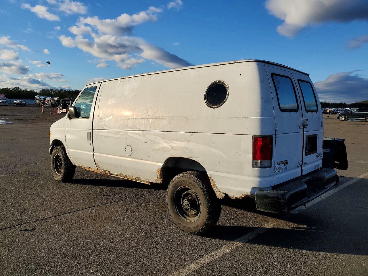 1997 FORD ECONOLINE E350 VAN photo 2