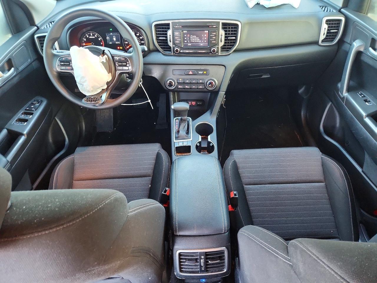 2018 KIA SPORTAGE LX photo 8