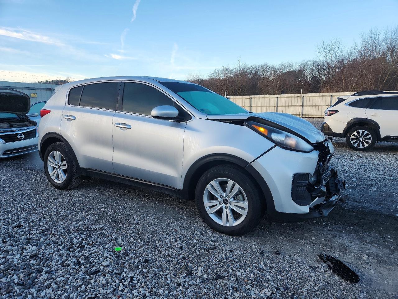 2018 KIA SPORTAGE LX photo 4
