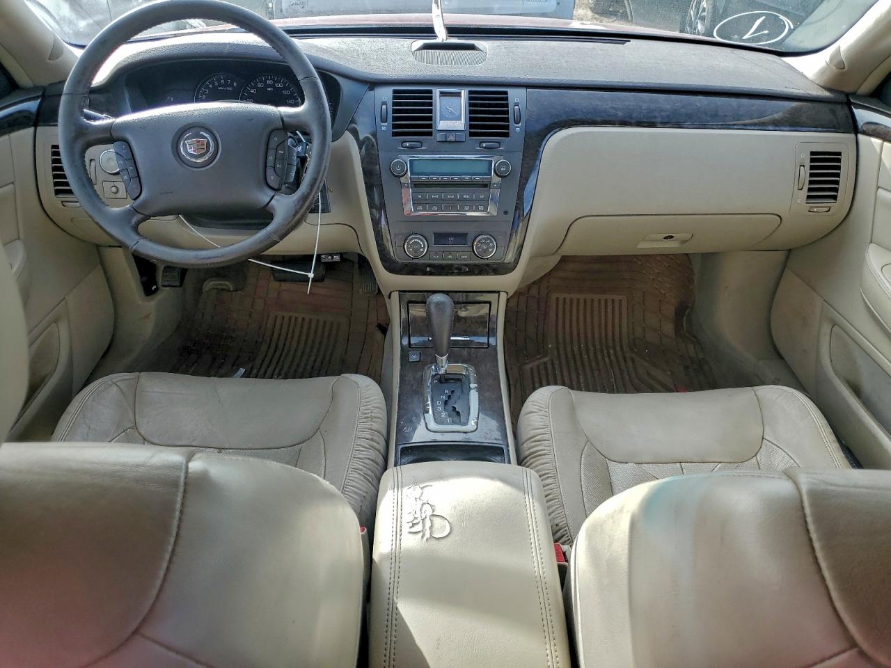 2008 CADILLAC DTS photo 15