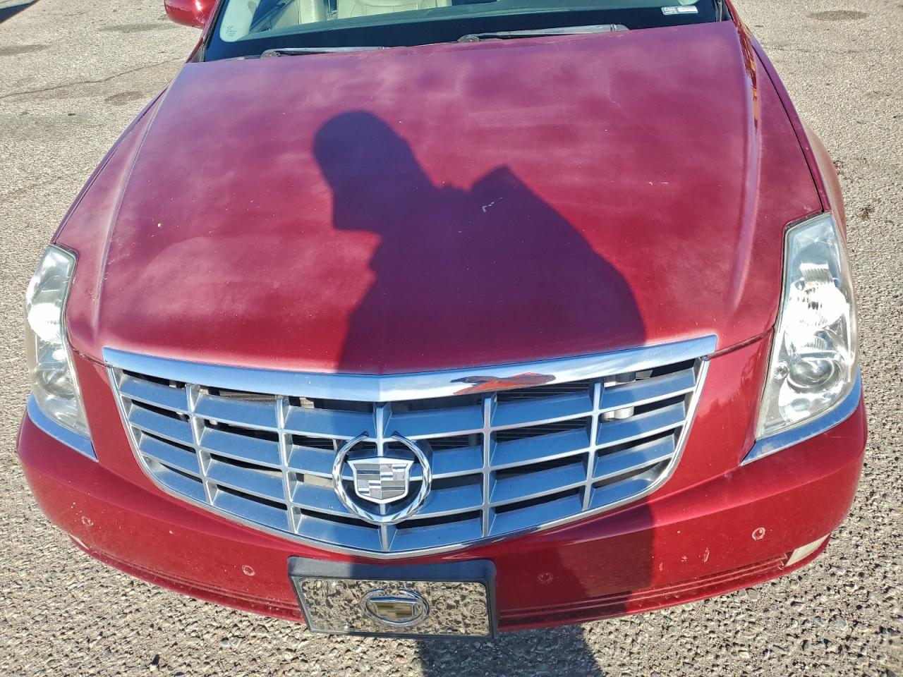 2008 CADILLAC DTS photo 21