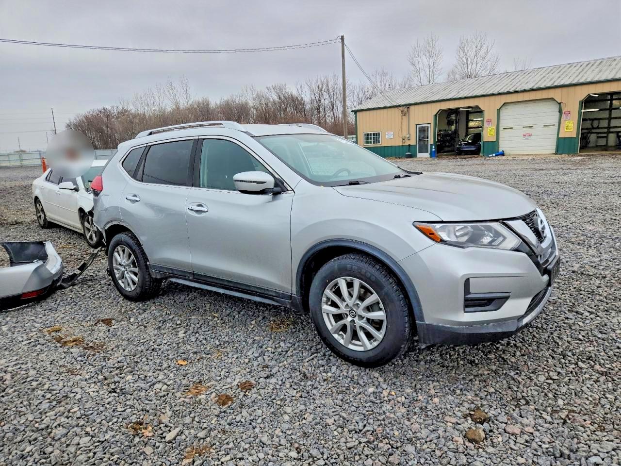 2017 NISSAN ROGUE S photo 4