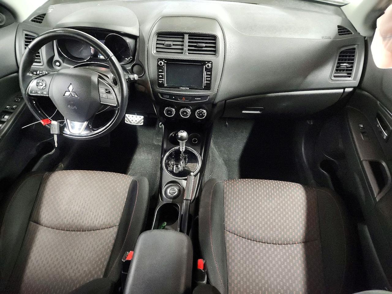 2017 MITSUBISHI OUTLANDER SPORT ES photo 8