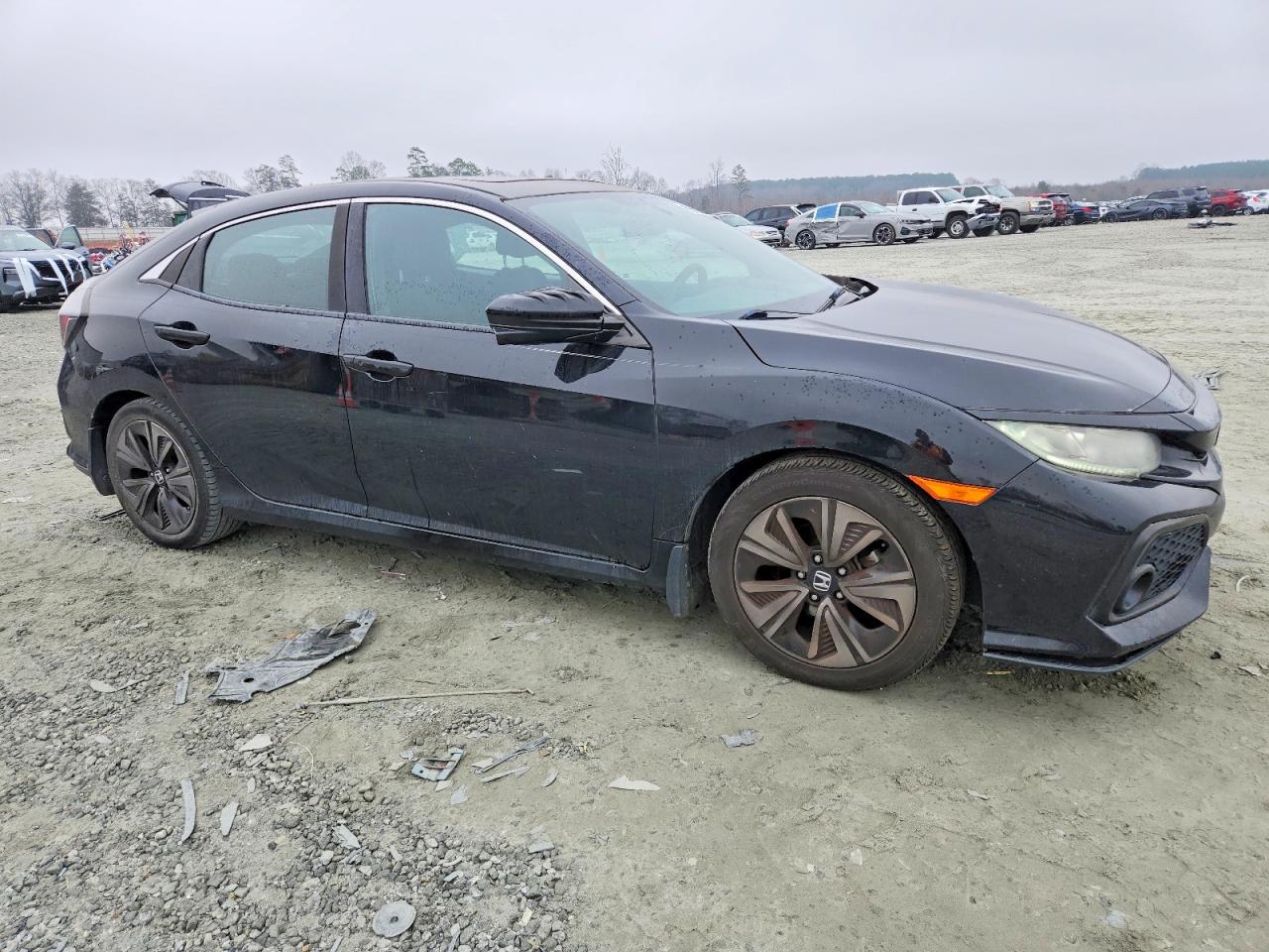 2017 HONDA CIVIC EX photo 4