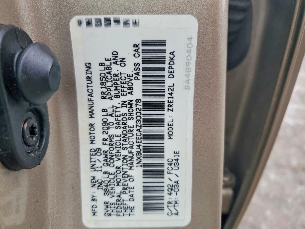 2010 TOYOTA COROLLA BASE photo 13