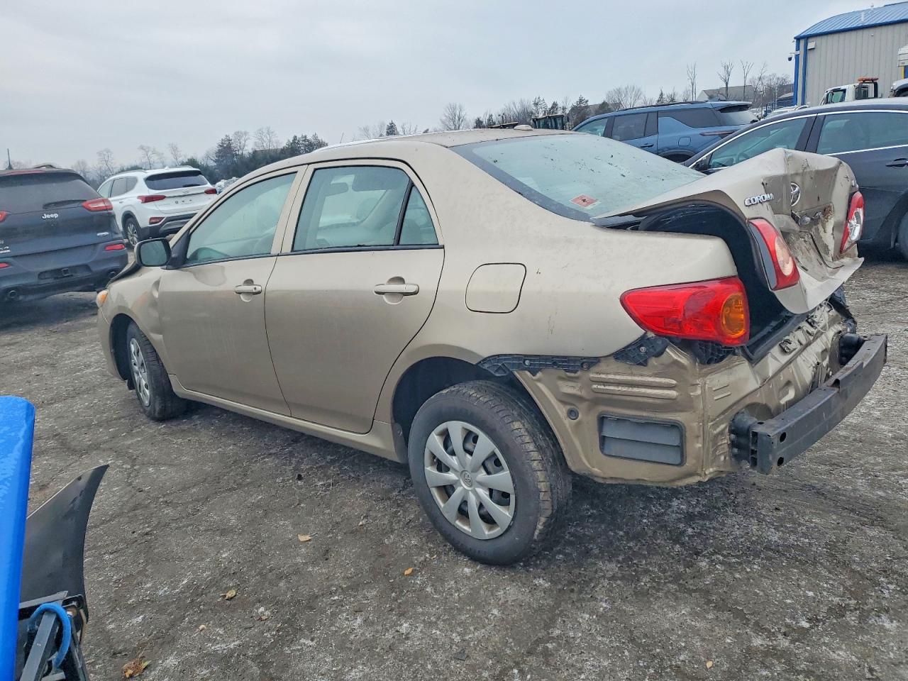 2010 TOYOTA COROLLA BASE photo 2