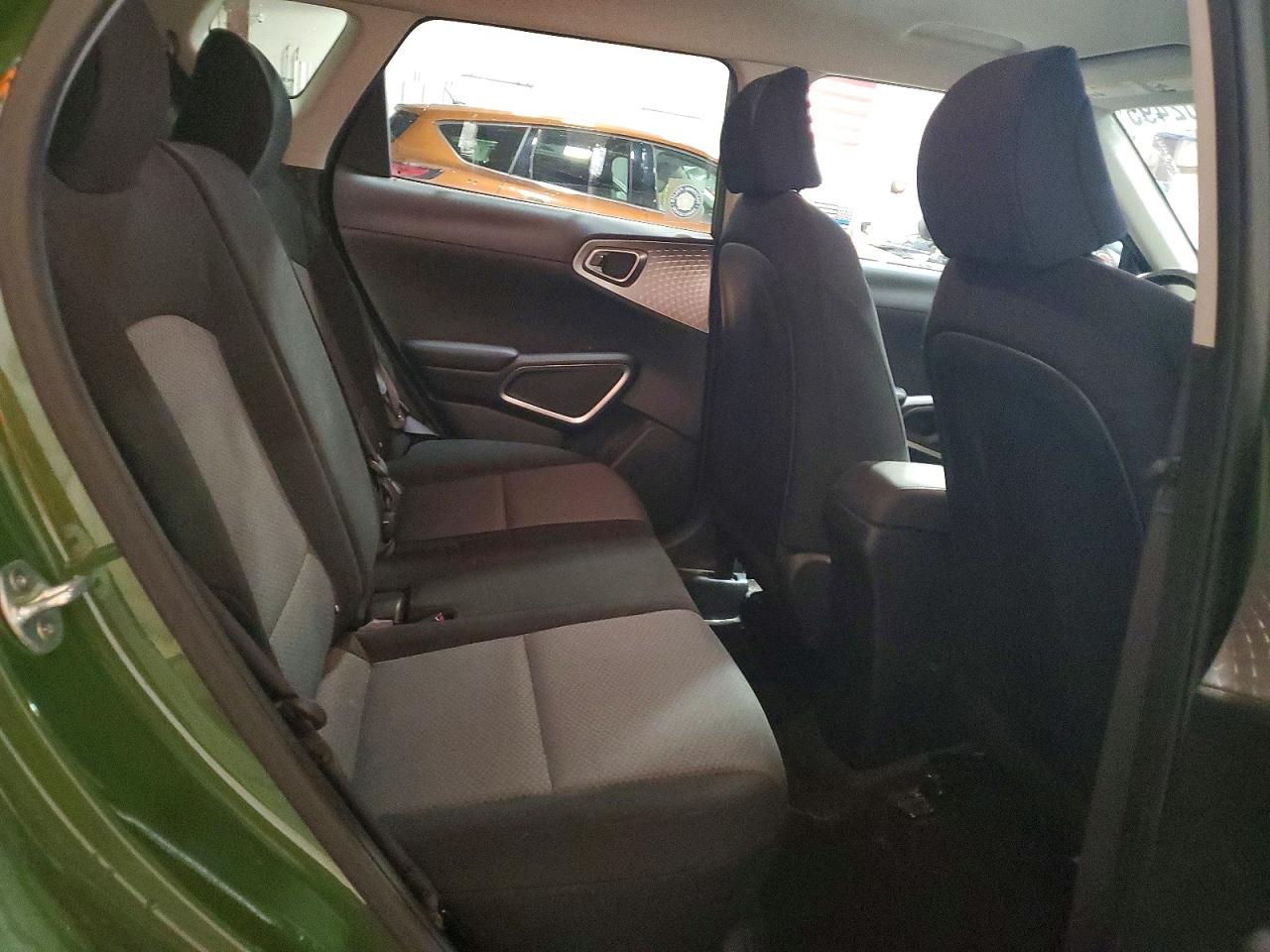 2020 KIA SOUL LX photo 11