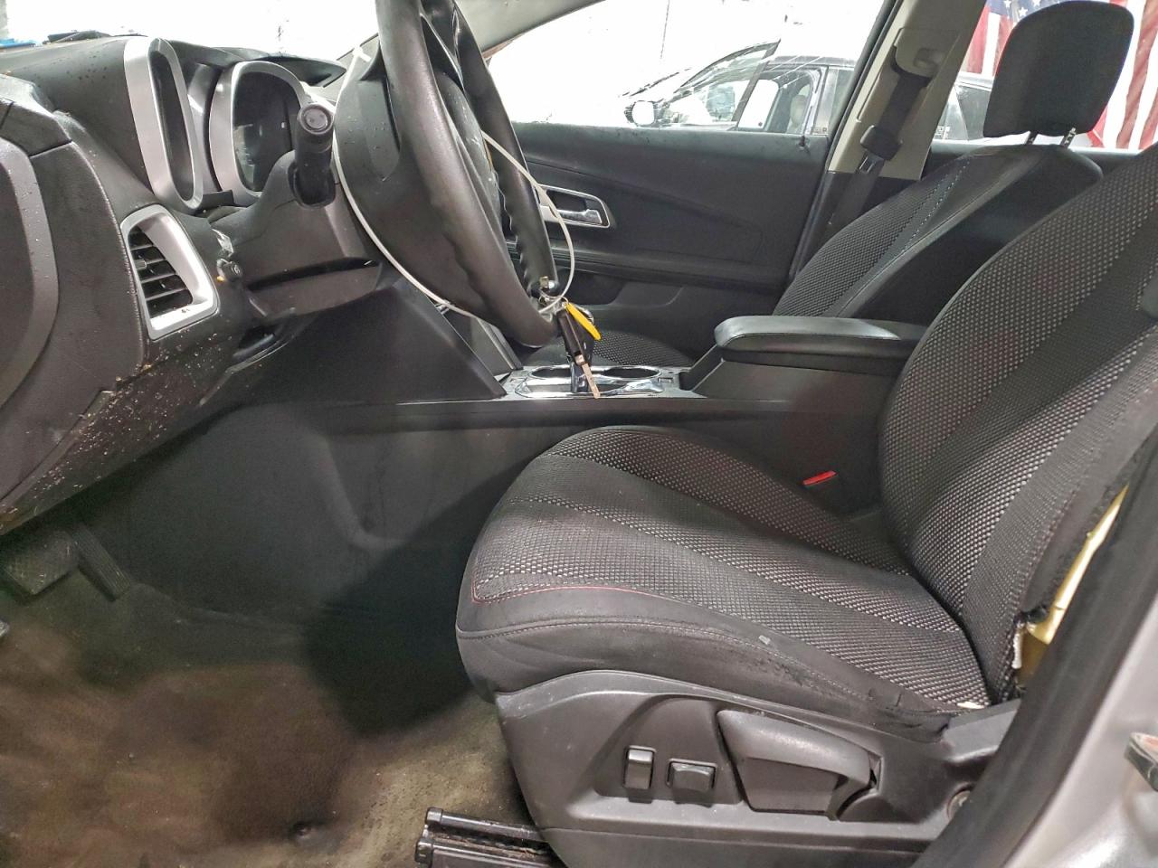 2017 CHEVROLET EQUINOX LS photo 13