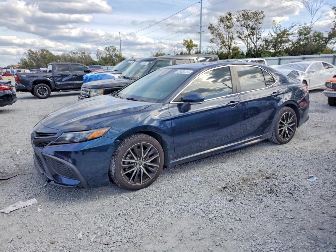 2021 TOYOTA CAMRY