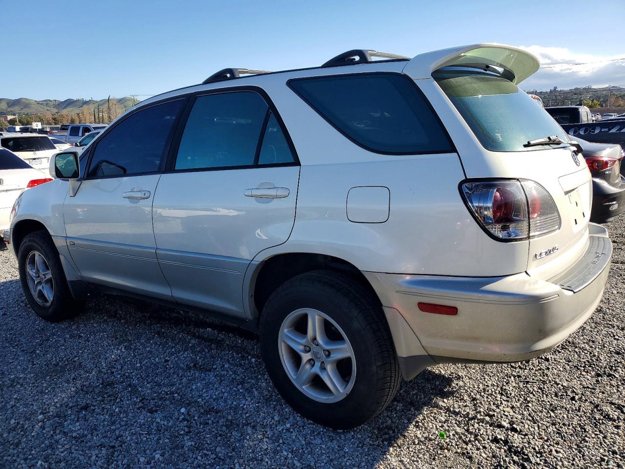 2002 LEXUS RX 300 photo 2