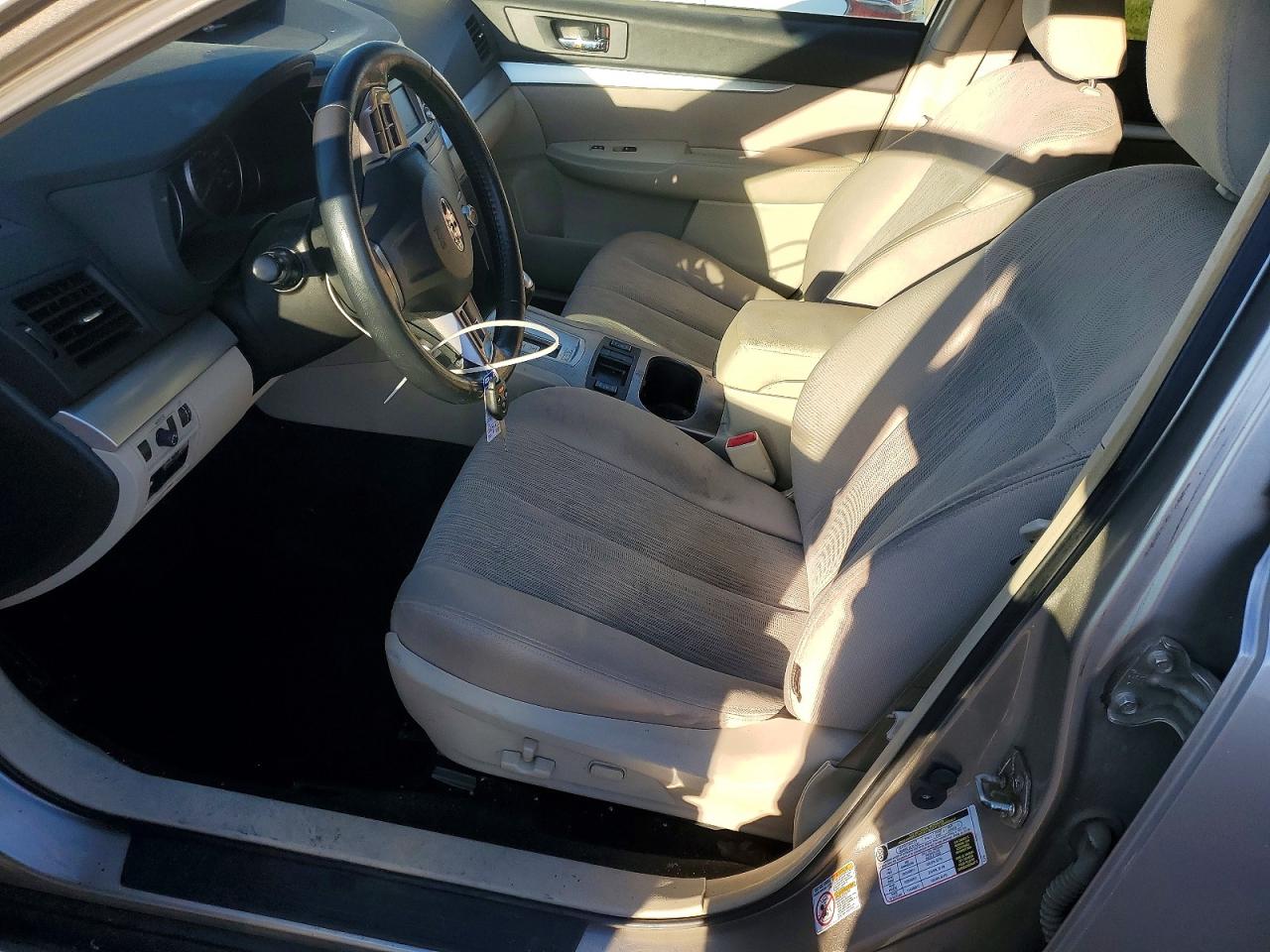 2014 SUBARU OUTBACK 2.5I PREMIUM photo 7