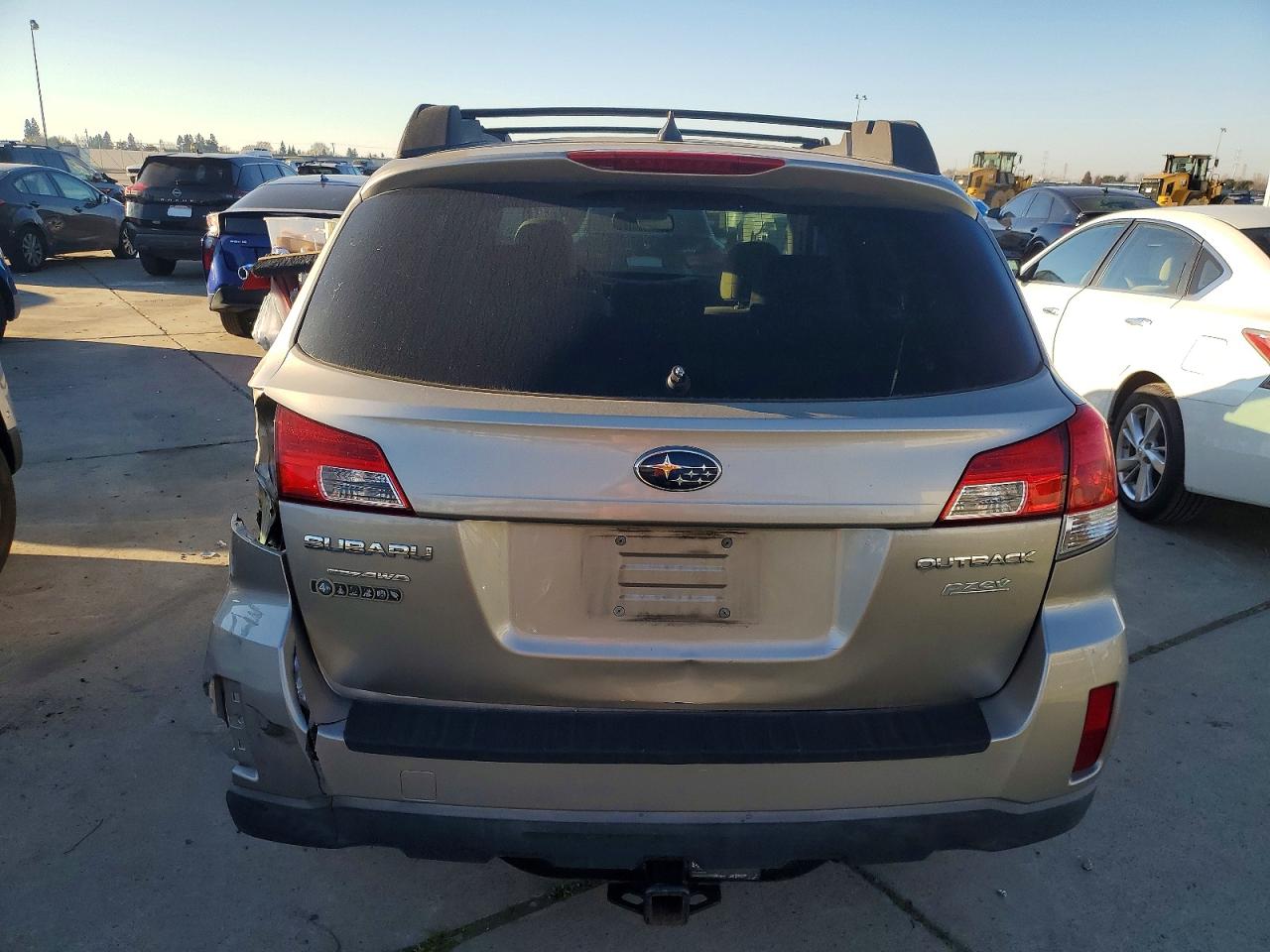2014 SUBARU OUTBACK 2.5I PREMIUM photo 6