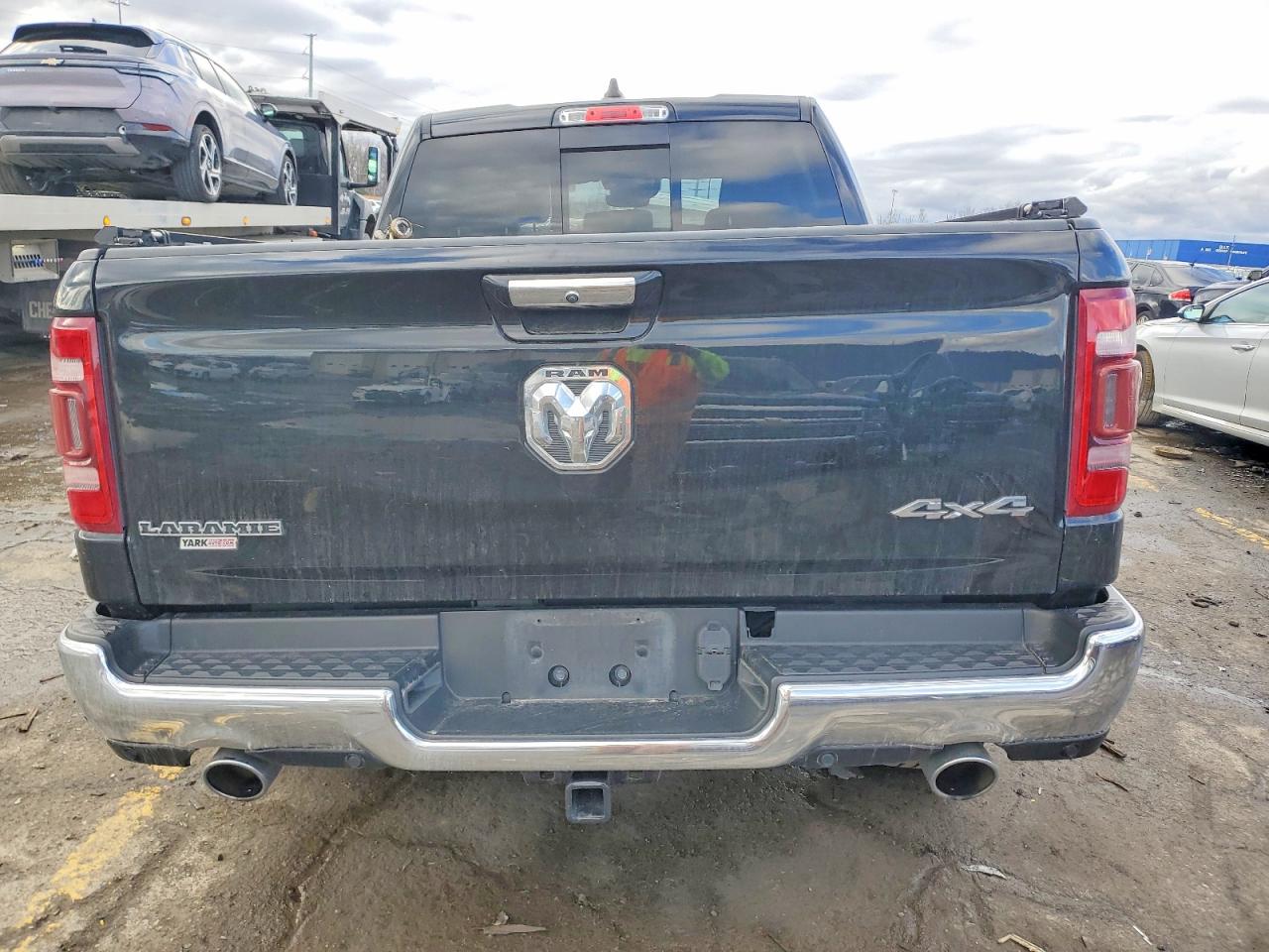 2021 RAM 1500 LARAMIE photo 16