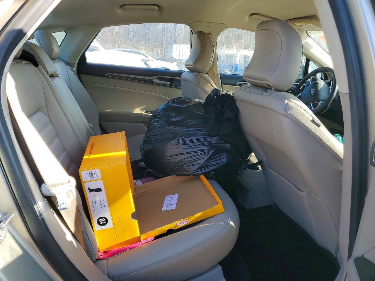 2017 FORD FUSION SE photo 10