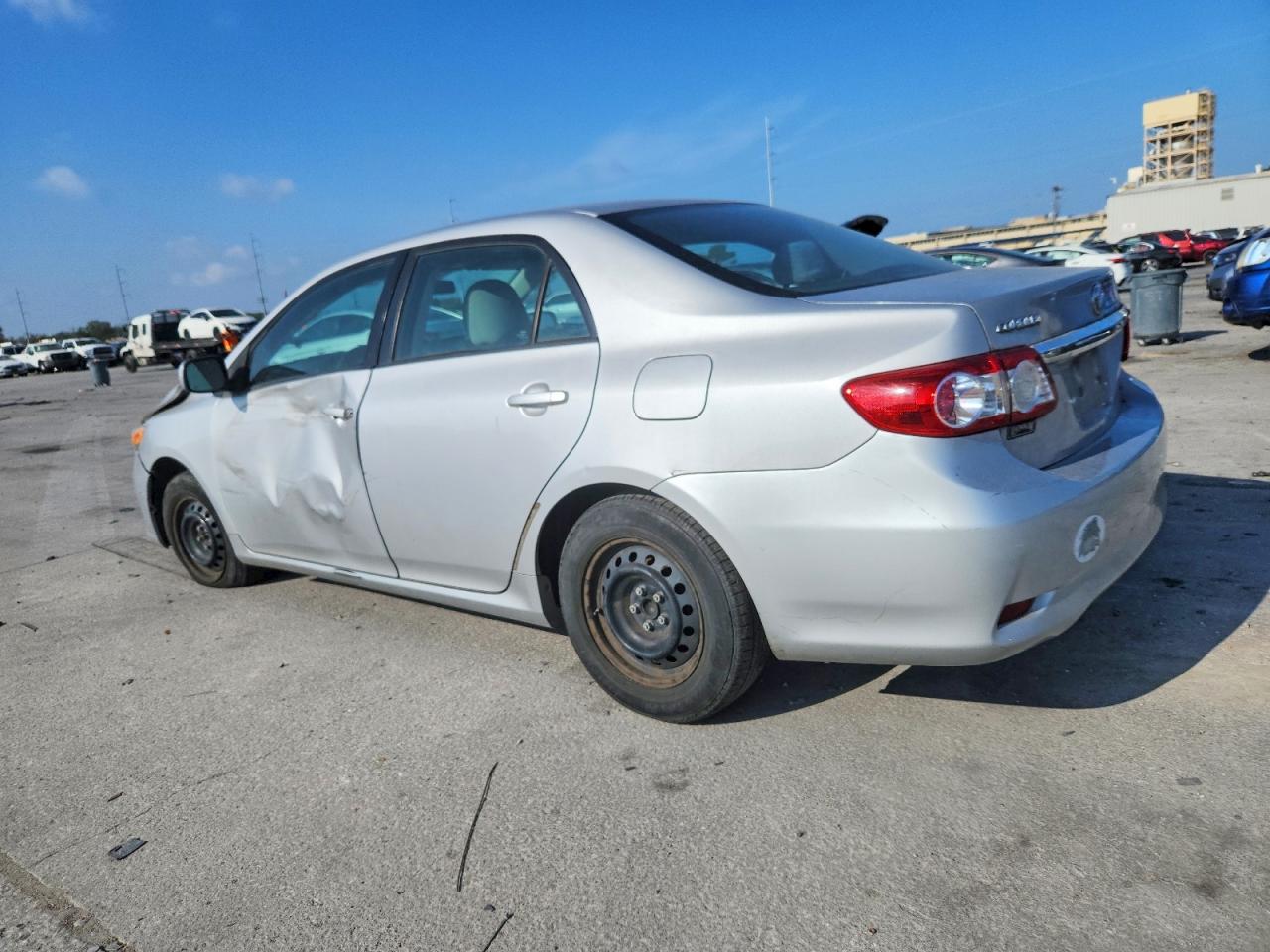 2011 TOYOTA COROLLA BASE photo 2