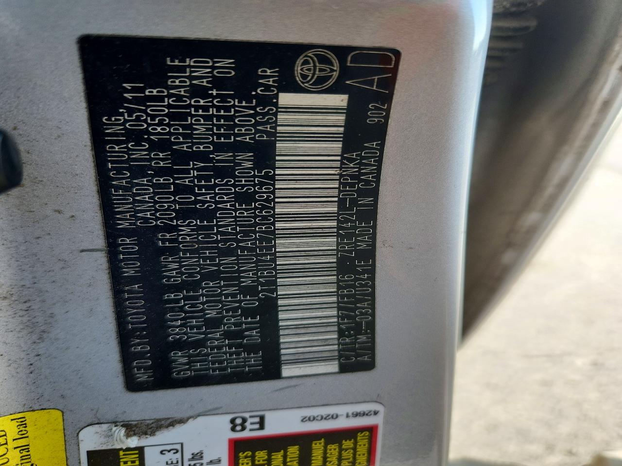 2011 TOYOTA COROLLA BASE photo 12