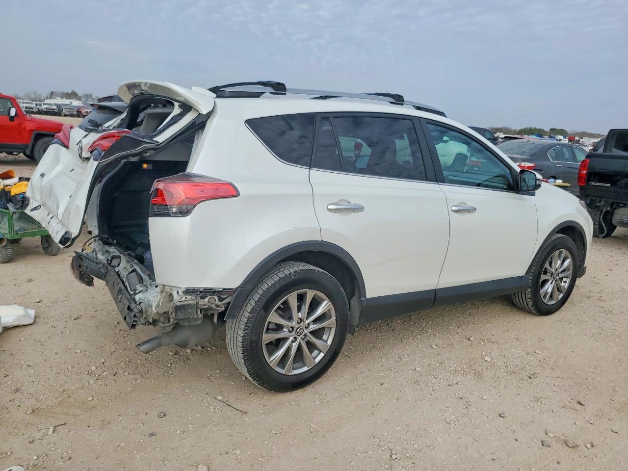 2018 TOYOTA RAV4 LIMITED photo 3
