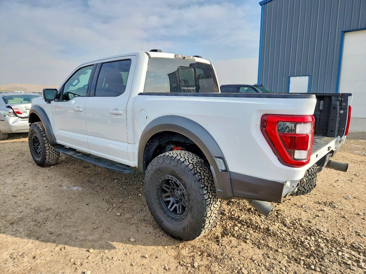 2022 FORD F150 RAPTOR photo 2