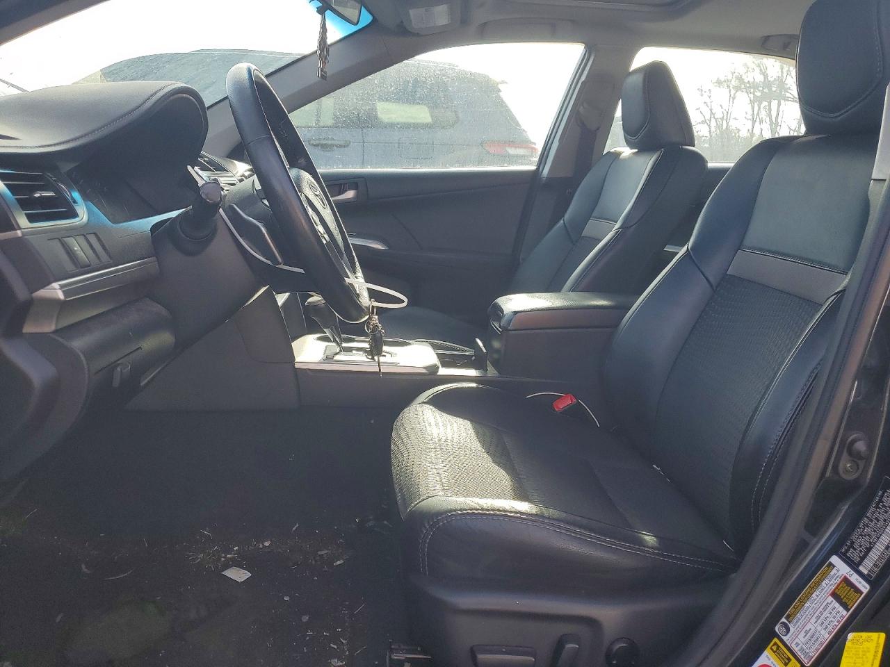 2012 TOYOTA CAMRY BASE photo 7