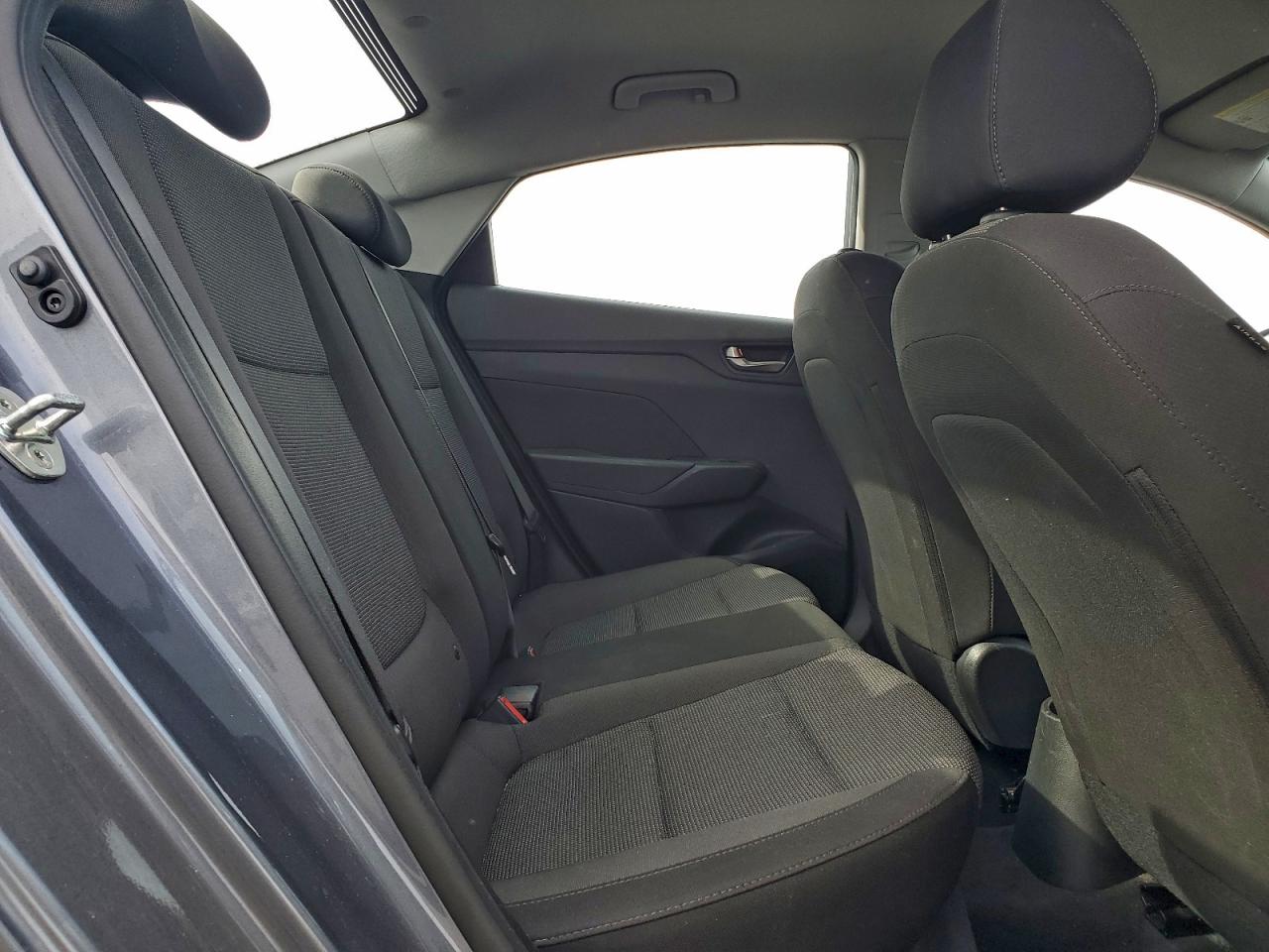 2019 HYUNDAI ACCENT SE photo 11