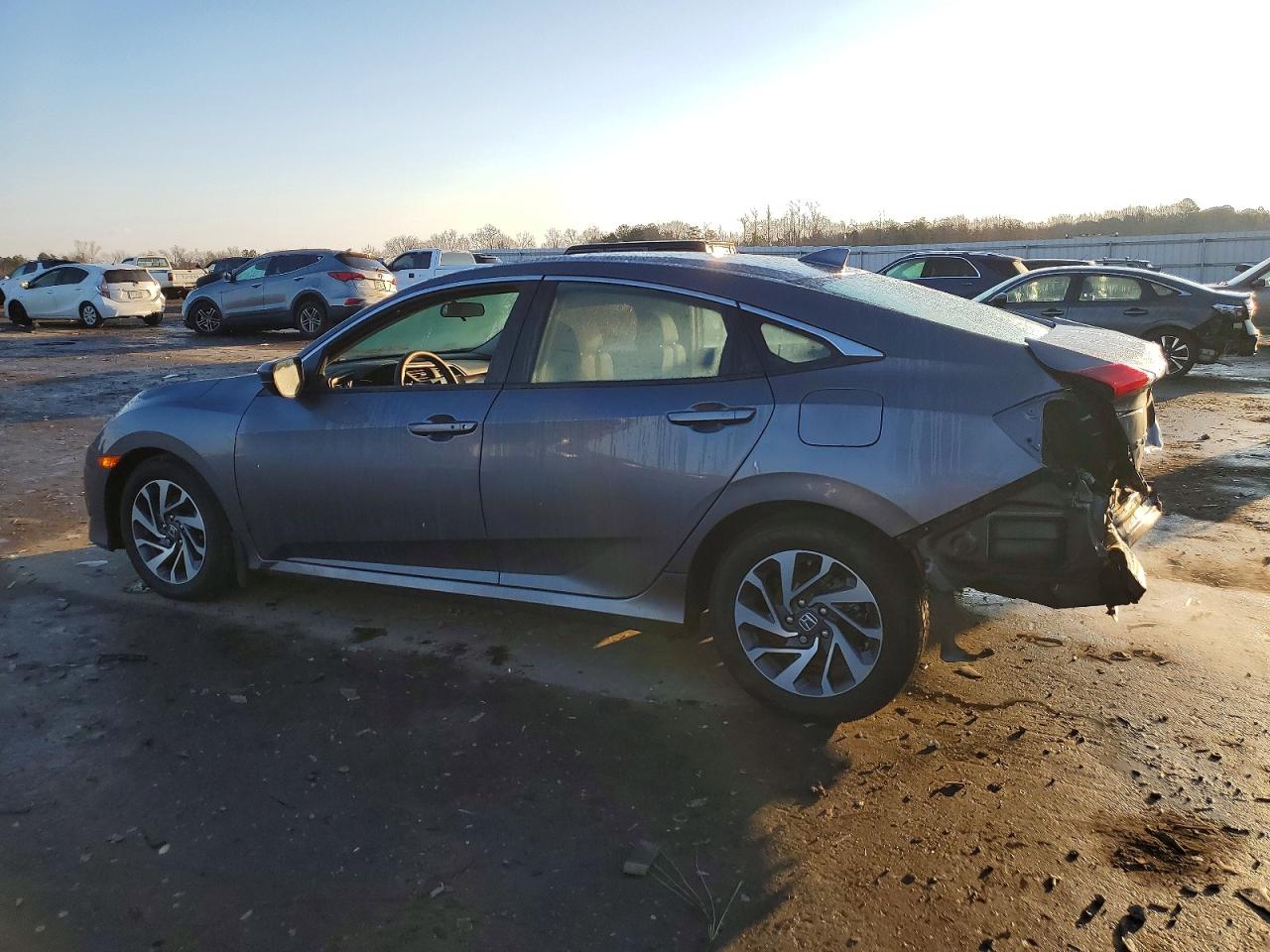 2017 HONDA CIVIC EX photo 2