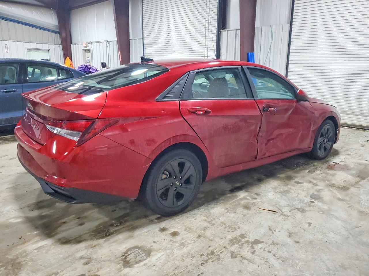 2023 HYUNDAI ELANTRA SEL photo 3
