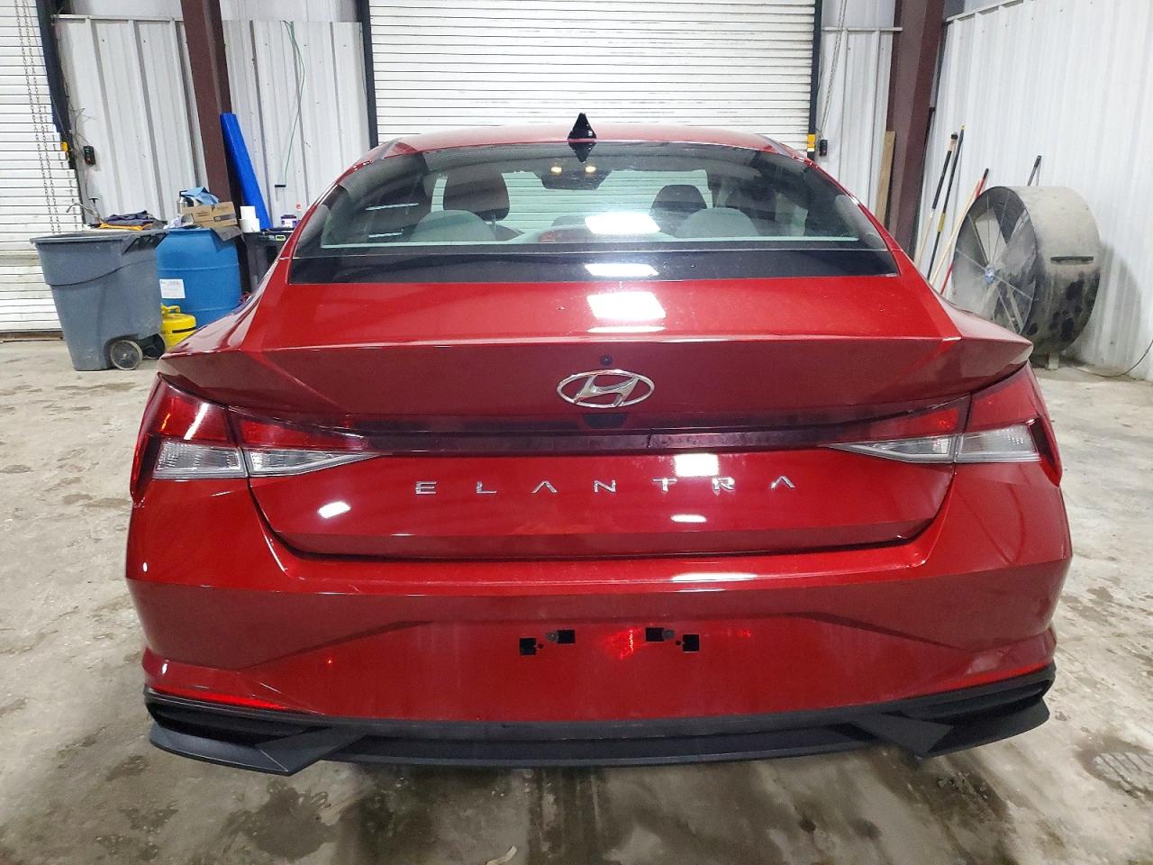 2023 HYUNDAI ELANTRA SEL photo 6