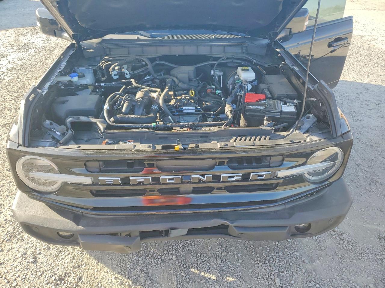 2023 FORD BRONCO BASE photo 12
