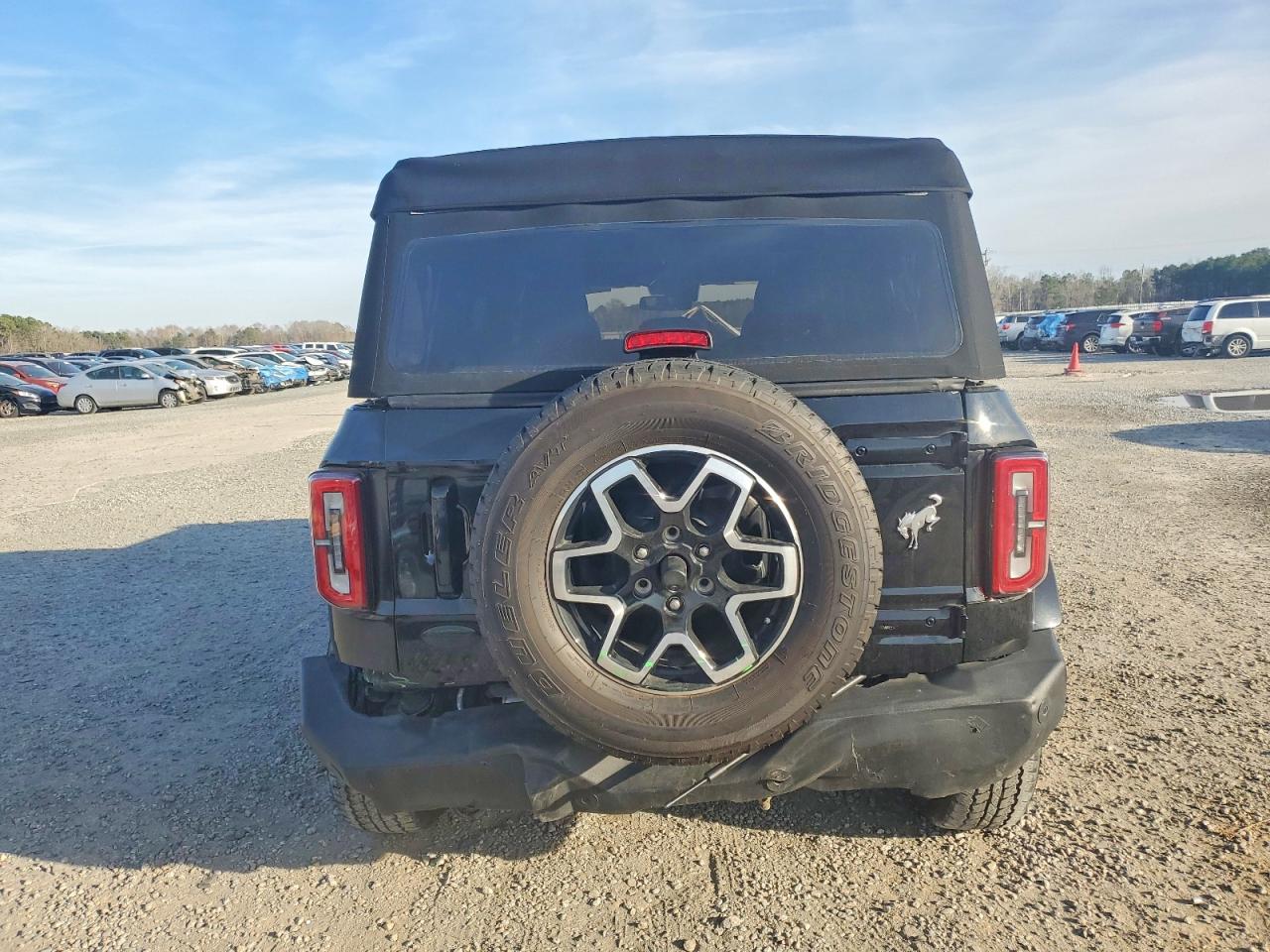 2023 FORD BRONCO BASE photo 6