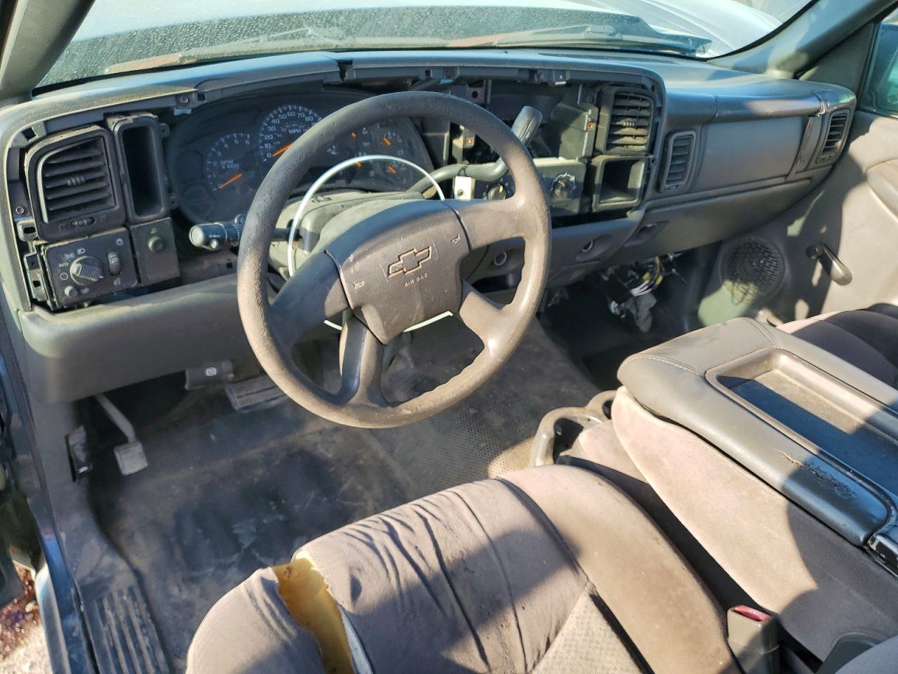 2007 CHEVROLET SILVERADO C1500 CLASSIC photo 8