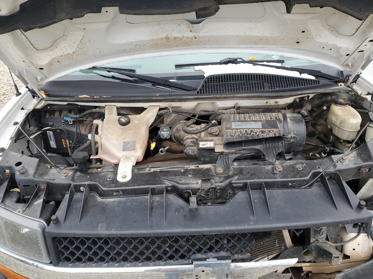 2017 CHEVROLET EXPRESS G3500 photo 12