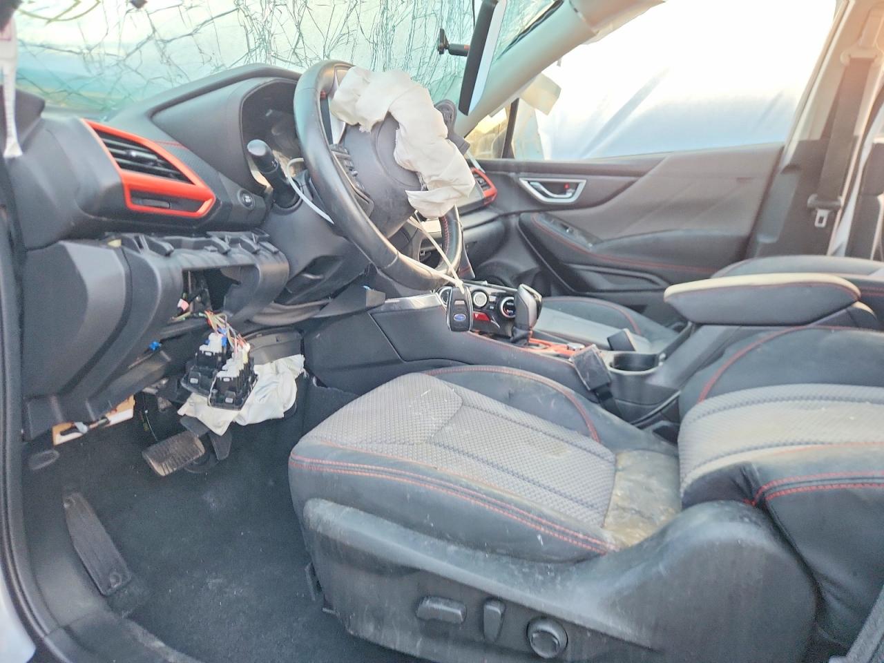 2021 SUBARU FORESTER SPORT photo 14