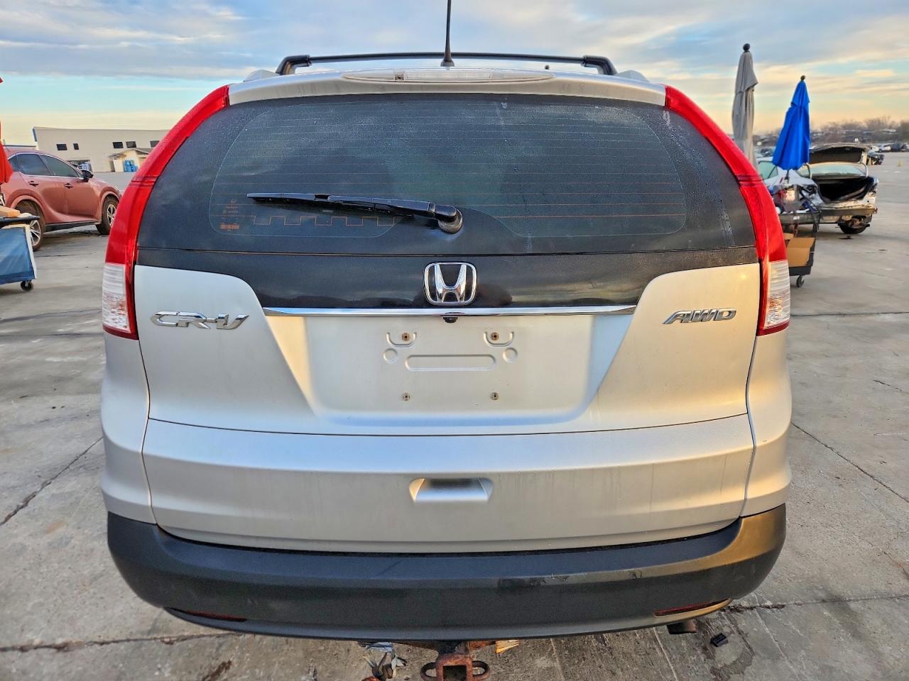 2013 HONDA CR-V LX photo 11