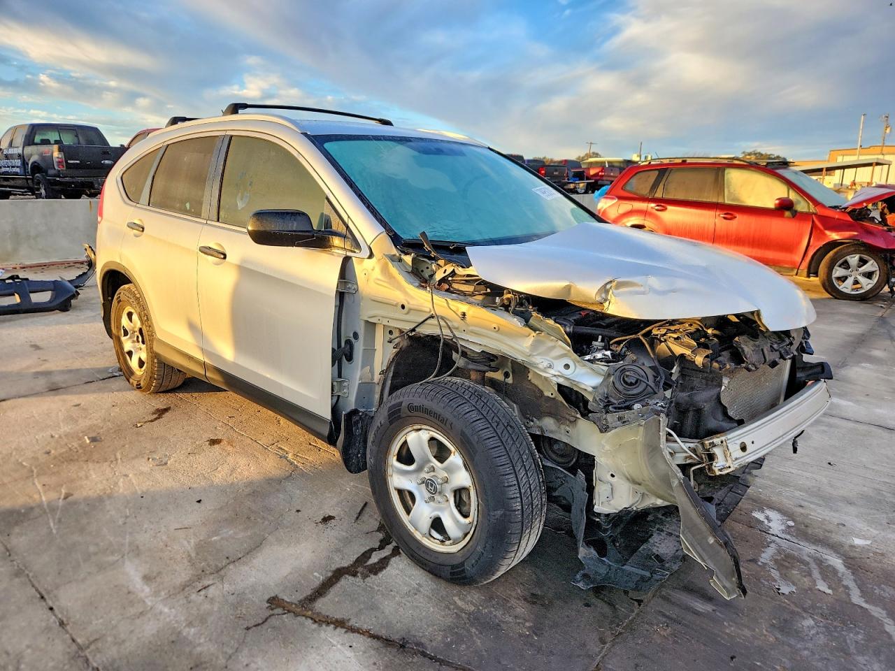 2013 HONDA CR-V LX photo 7