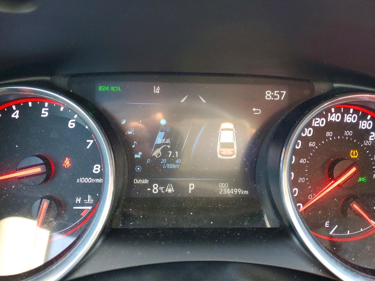 2019 TOYOTA CAMRY XSE photo 9
