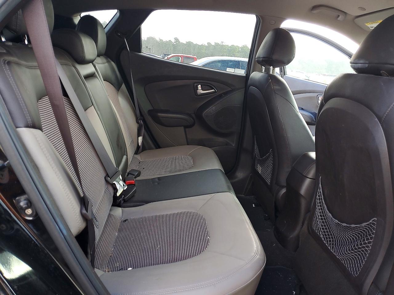 2013 HYUNDAI TUCSON GLS photo 11