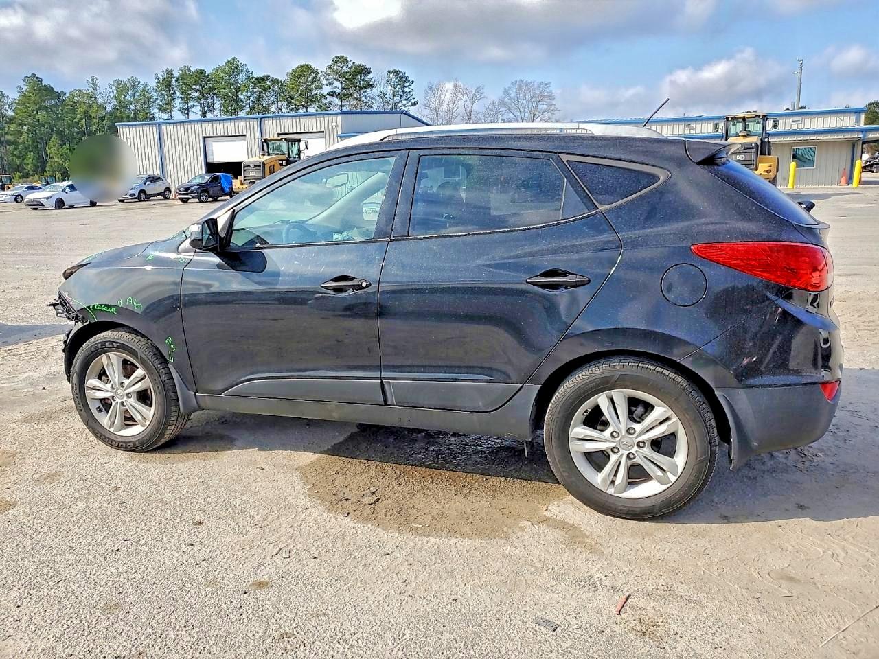 2013 HYUNDAI TUCSON GLS photo 2