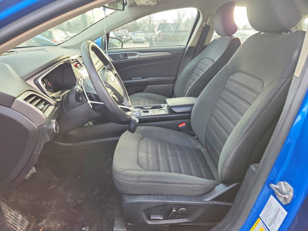 2019 FORD FUSION SE photo 7