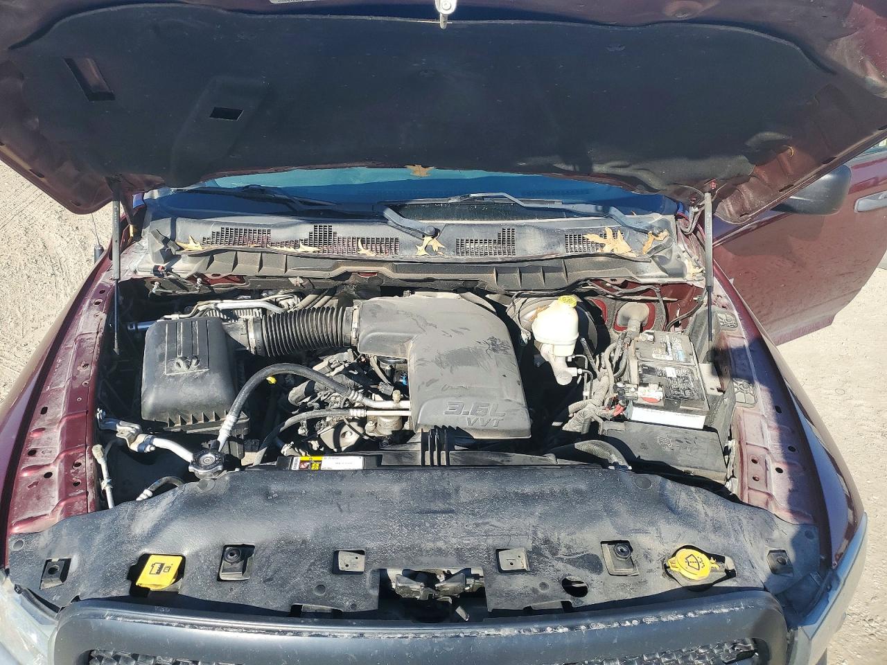2016 RAM 1500 ST photo 11
