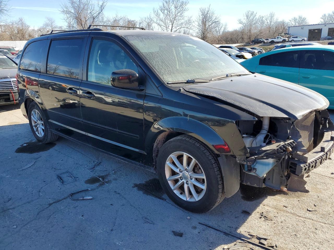 2015 DODGE GRAND CARAVAN SXT photo 4