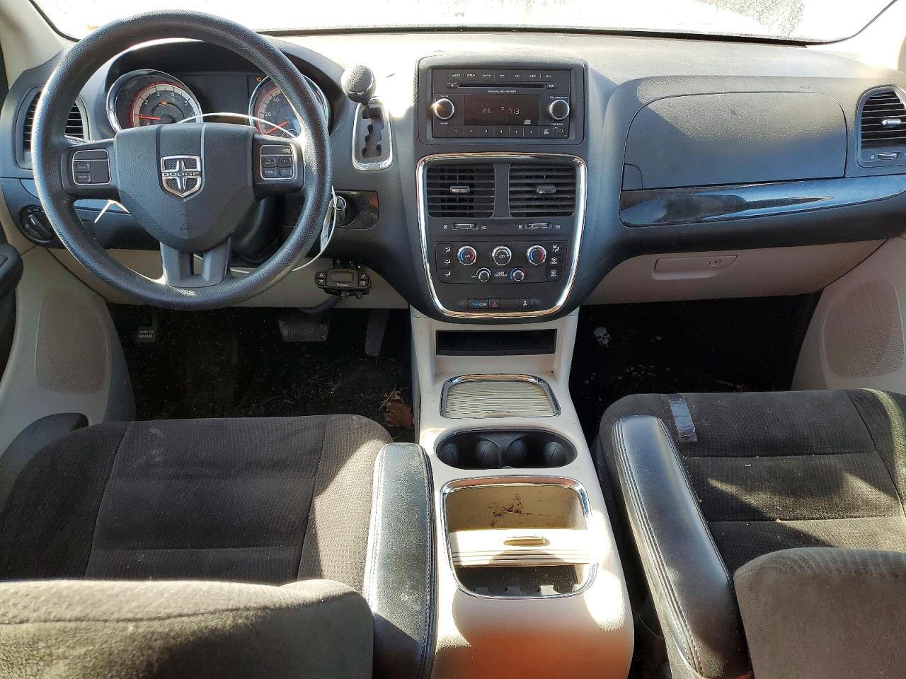2015 DODGE GRAND CARAVAN SXT photo 8