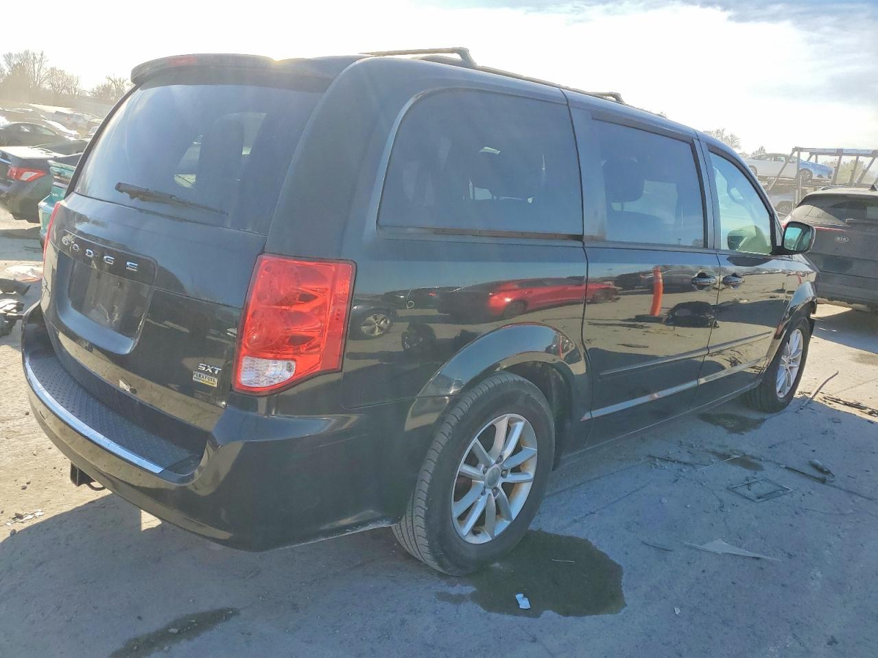 2015 DODGE GRAND CARAVAN SXT photo 3