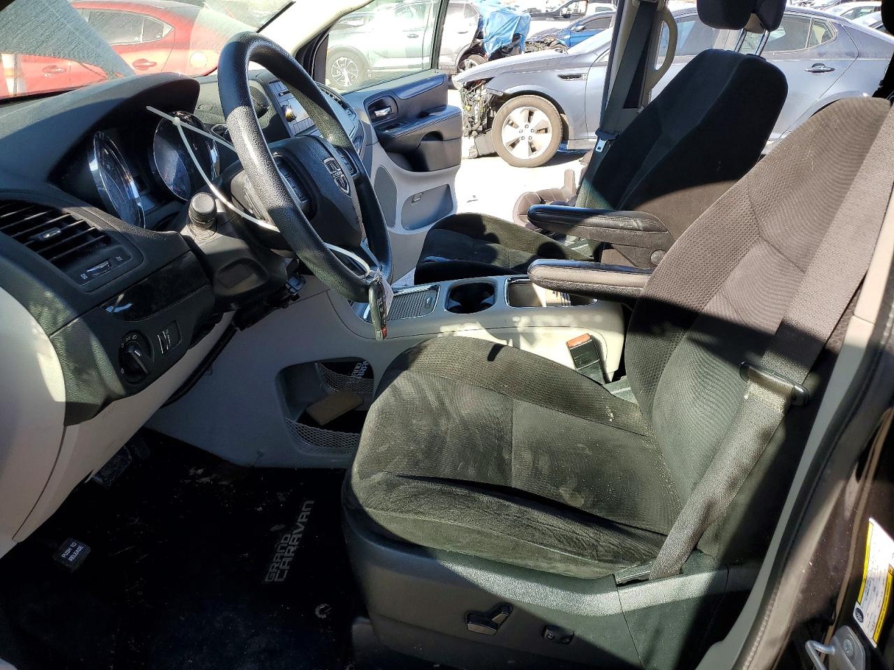 2015 DODGE GRAND CARAVAN SXT photo 7